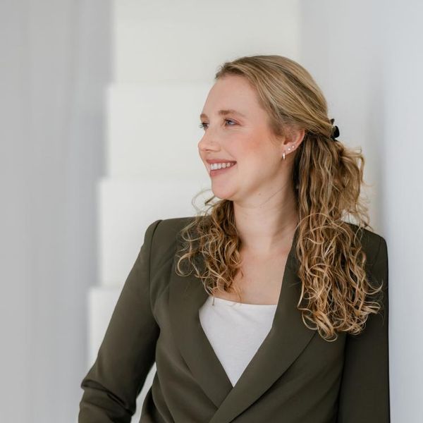 Debra Bekker, advocaat en verpleegkundige